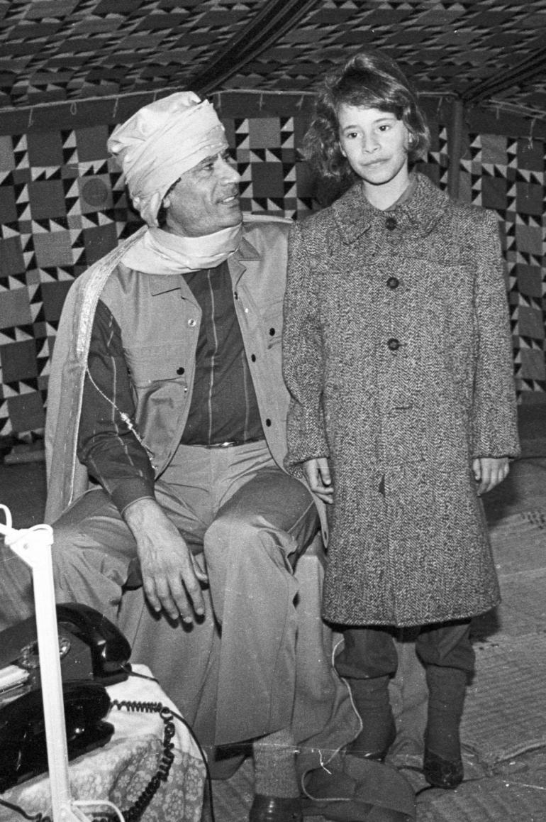 Muammar Gaddafi and Aisha Gaddafi.